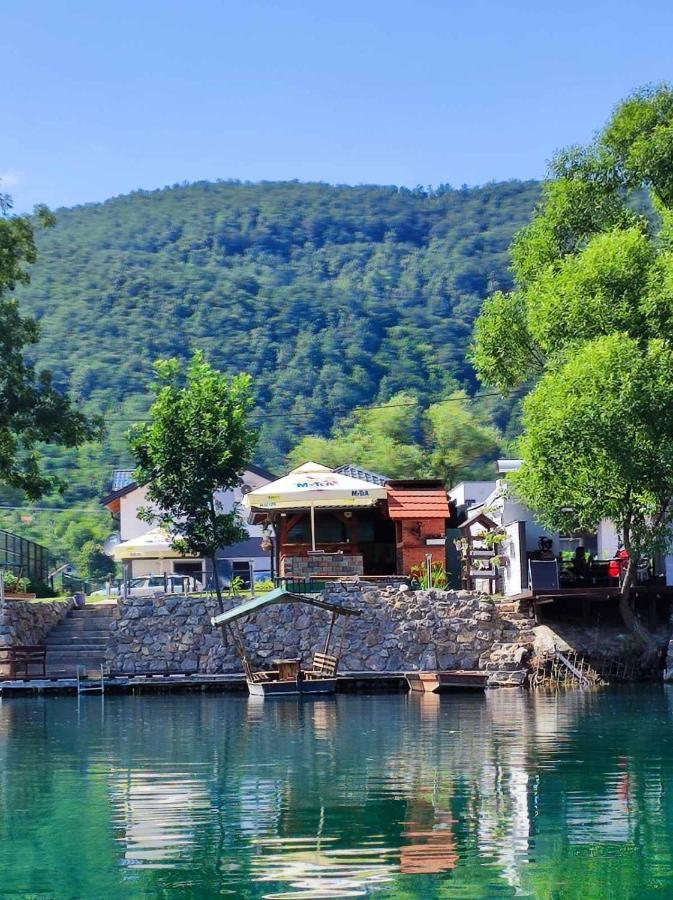 Am Una Lux House Bihać Exteriör bild