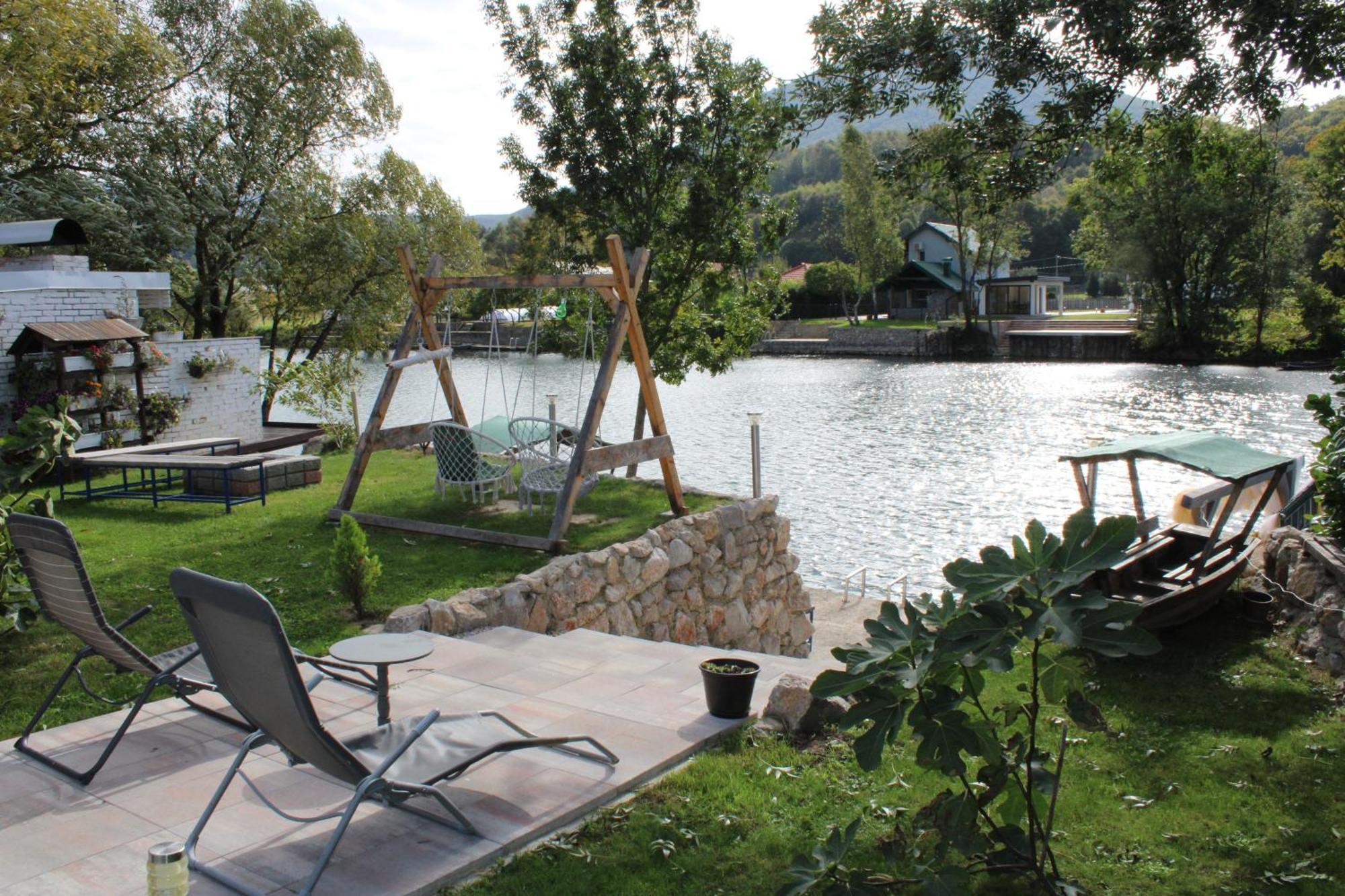 Am Una Lux House Bihać Exteriör bild