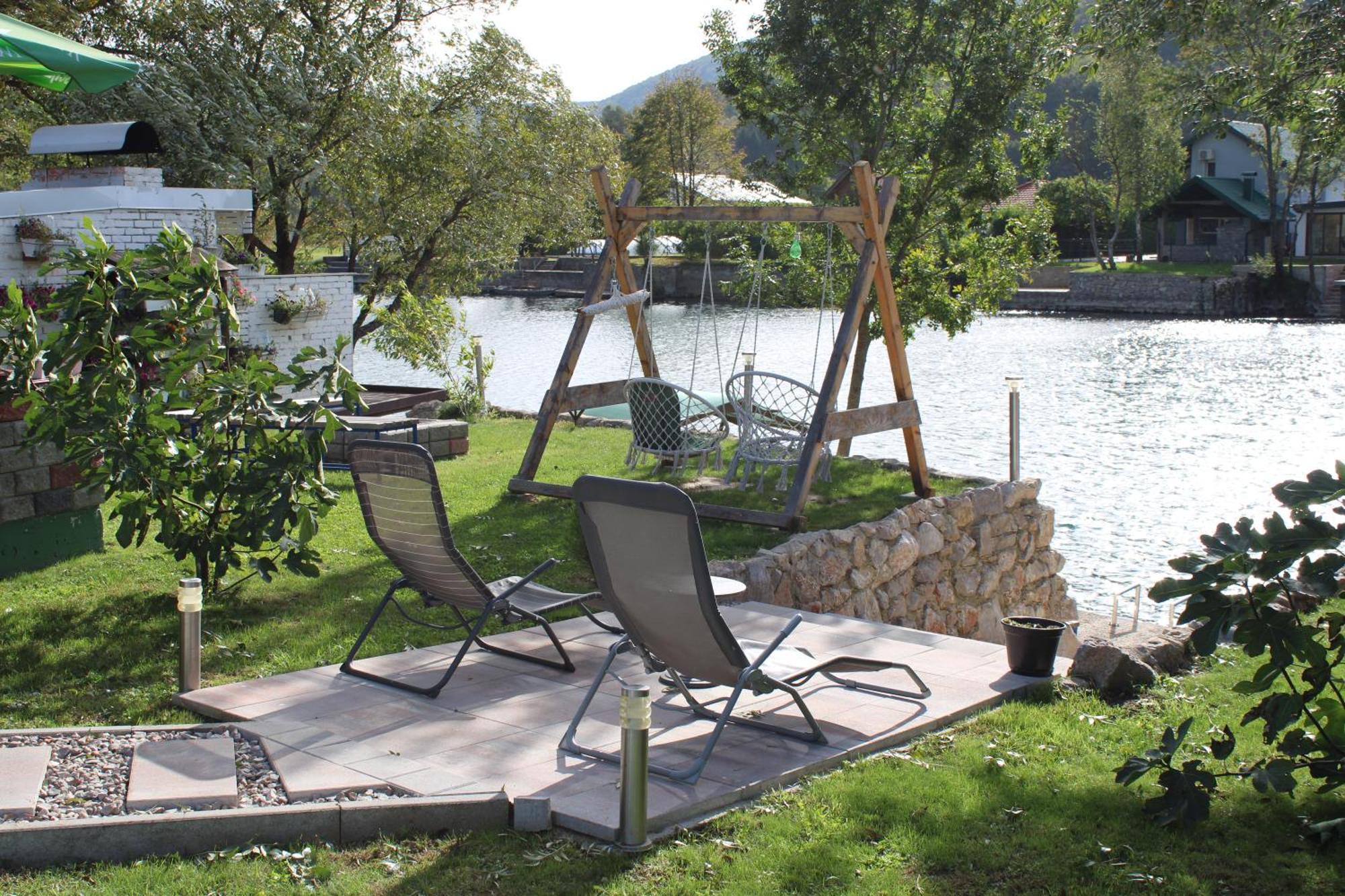 Am Una Lux House Bihać Exteriör bild