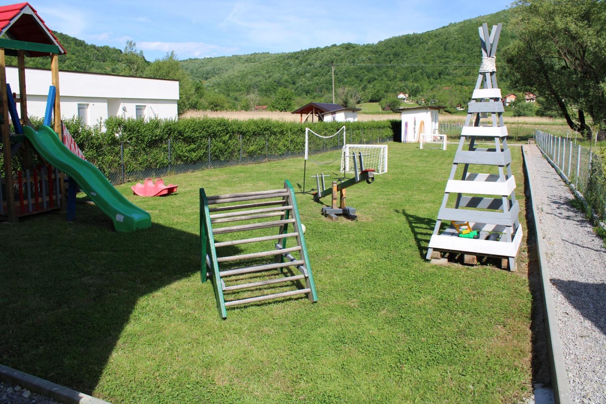 Am Una Lux House Bihać Exteriör bild